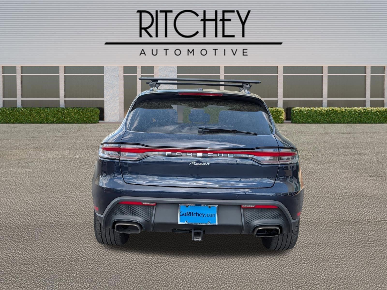 2023 Porsche Macan AWD