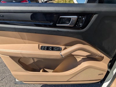 2023 Porsche Cayenne AWD