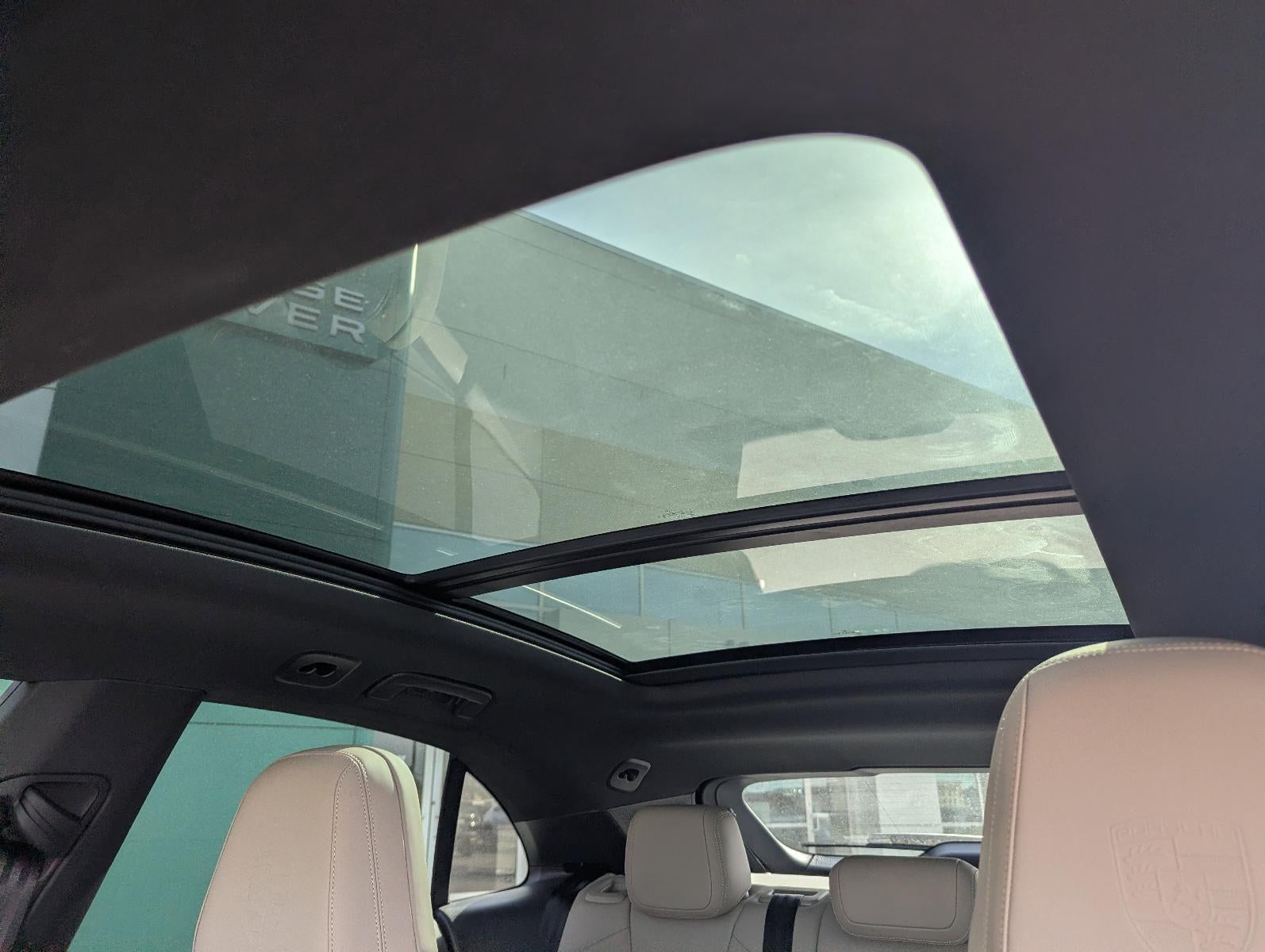 2024 Porsche Macan Electric 4 AWD