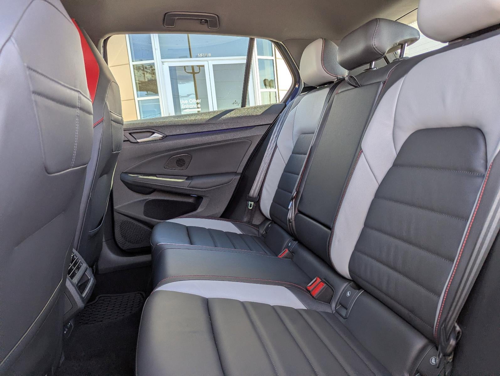 2023 Volkswagen Golf GTI 2.0T SE DSG