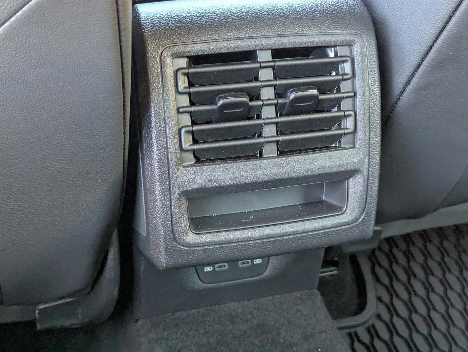 2023 Volkswagen Golf GTI 2.0T SE DSG