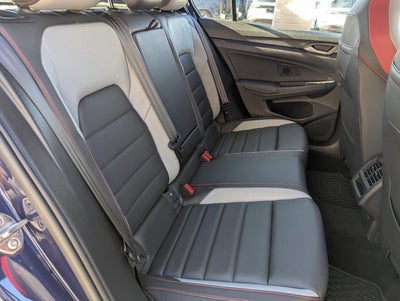 2023 Volkswagen Golf GTI 2.0T SE DSG