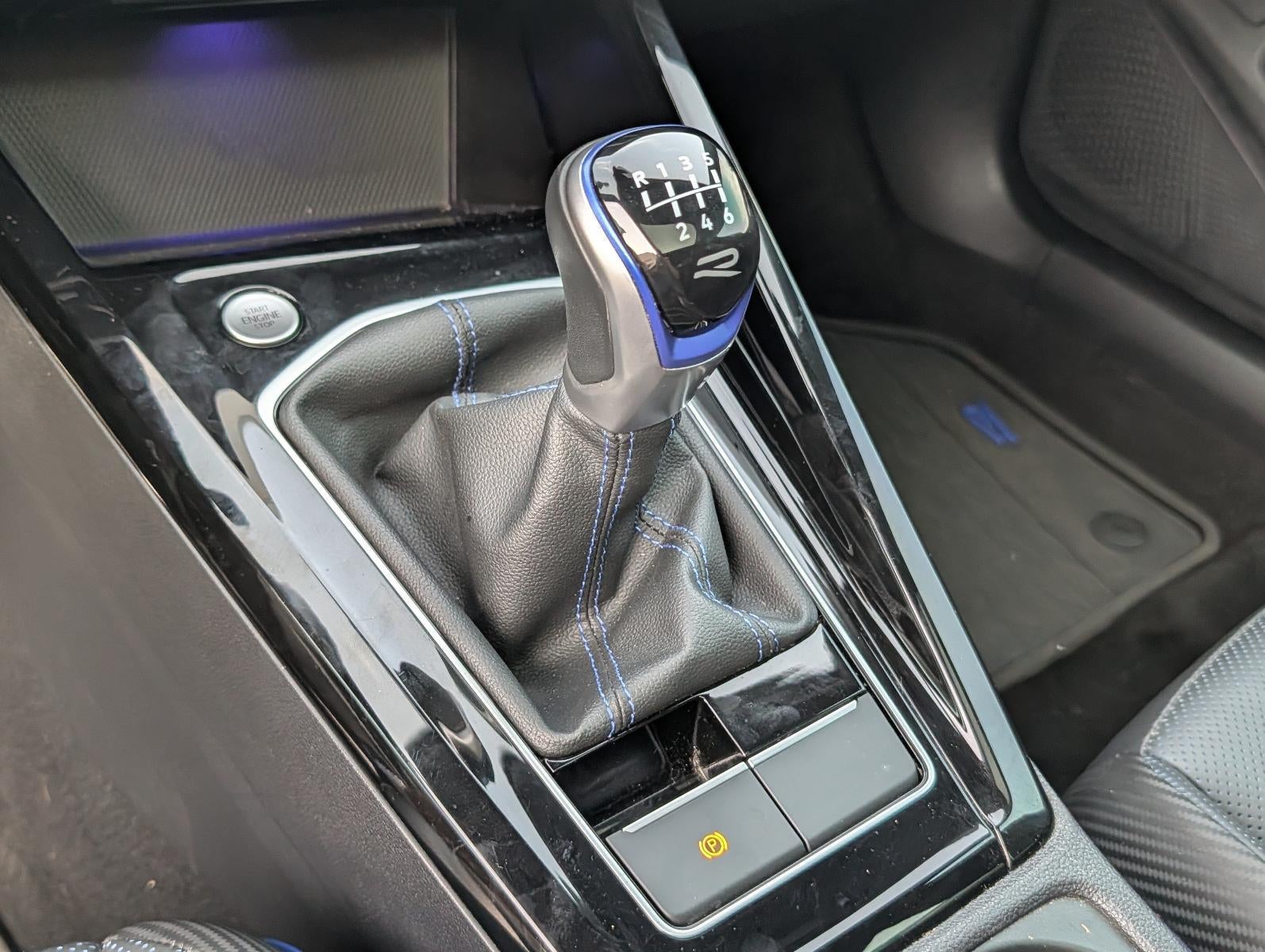2024 Volkswagen Golf R 2.0T Manual