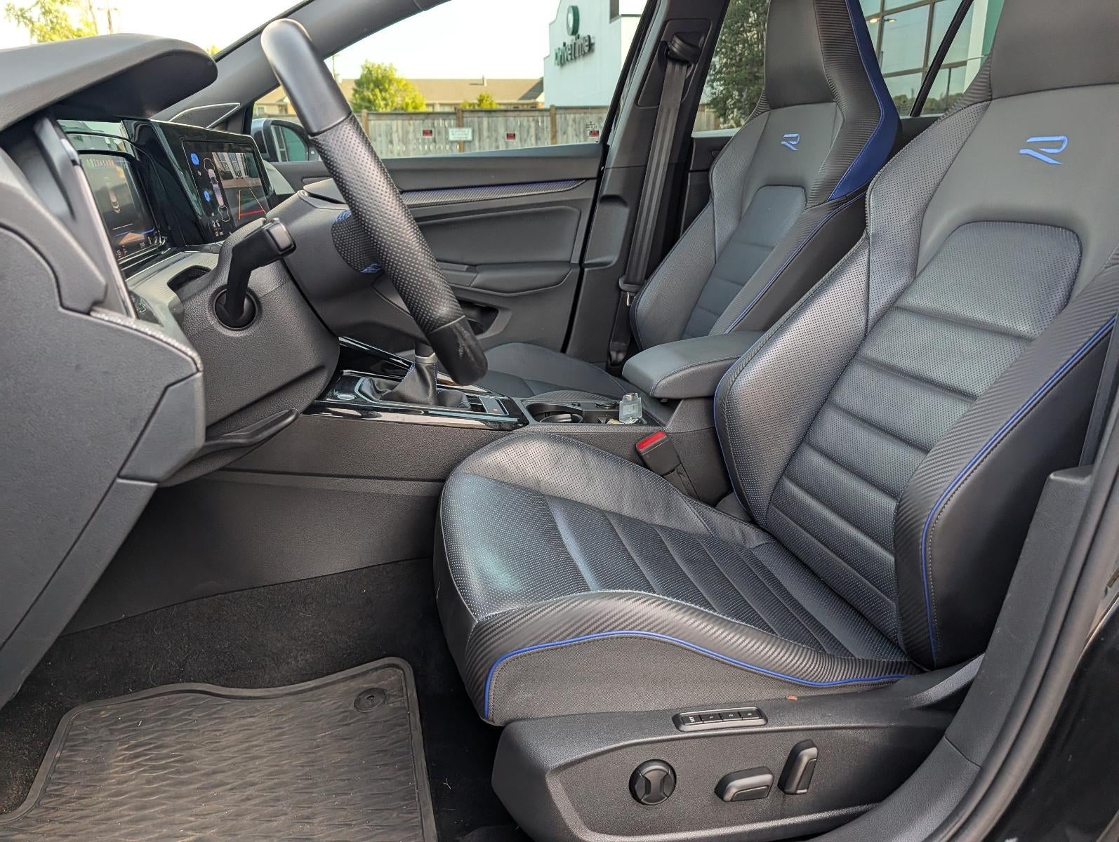 2024 Volkswagen Golf R 2.0T Manual