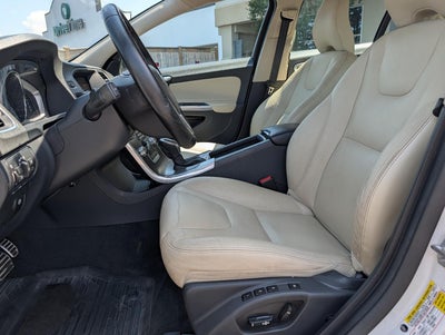 2016 Volvo S60 4dr Sdn T5 Drive-E Premier FWD