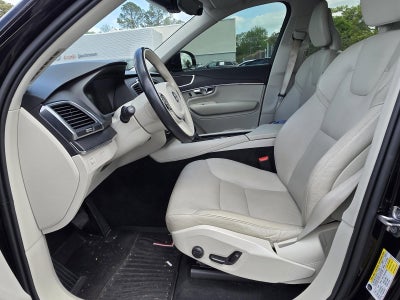 2020 Volvo XC90 T5 FWD Momentum 7 Passenger