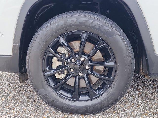 2023 Jeep Cherokee Altitude Lux 4x4