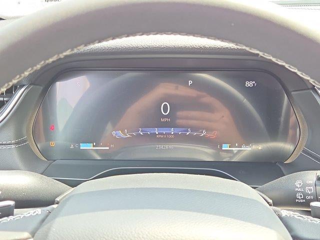 2025 Jeep Grand Cherokee Laredo 4x2