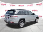 2025 Jeep Grand Cherokee Laredo 4x2