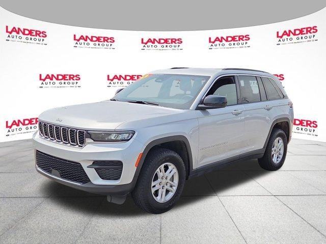2025 Jeep Grand Cherokee Laredo 4x2