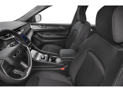 2025 Jeep Grand Cherokee Laredo 4x2