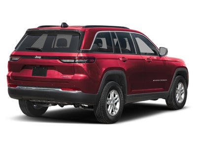 2025 Jeep Grand Cherokee Laredo 4x2