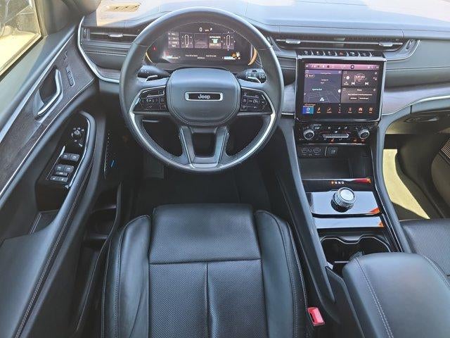 2022 Jeep Grand Cherokee L Overland 4x2