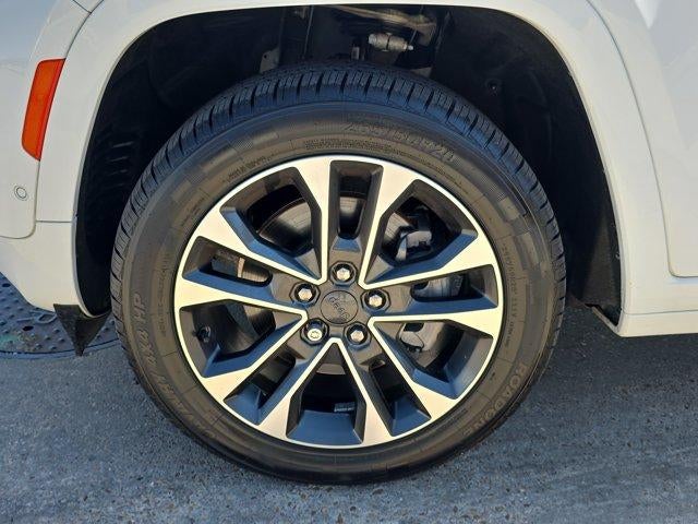 2022 Jeep Grand Cherokee L Overland 4x2