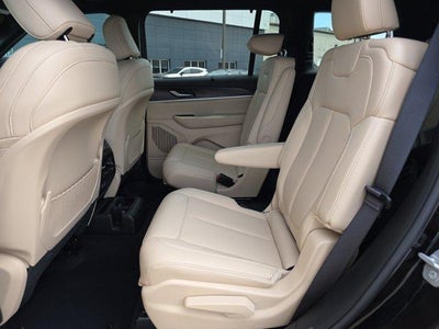2025 Jeep Grand Cherokee L Limited 4x4