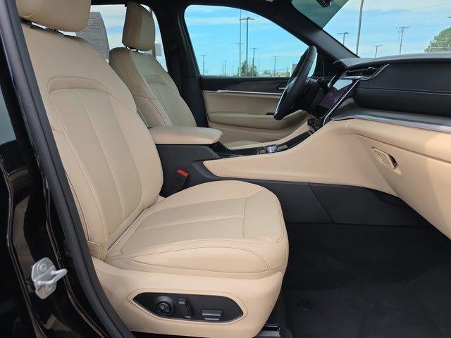2025 Jeep Grand Cherokee L Limited 4x4