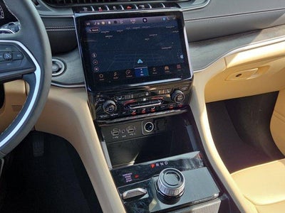 2023 Jeep Grand Cherokee L Limited 4x4