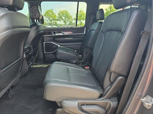 2022 Jeep Wagoneer Series II 4x2