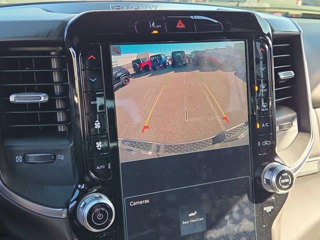 2025 RAM 1500 Big Horn 4x4 Crew Cab 5'7" Box