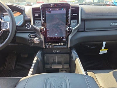 2026 RAM 1500 Laramie 4x4 Crew Cab 5'7" Box