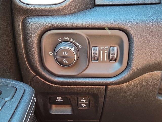 2026 RAM 1500 Laramie 4x4 Crew Cab 5'7" Box