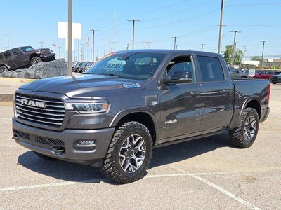 2026 RAM 1500 Laramie 4x4 Crew Cab 5'7" Box