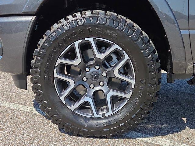 2026 RAM 1500 Laramie 4x4 Crew Cab 5'7" Box