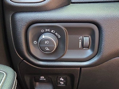 2021 RAM 1500 Rebel 4x4 Crew Cab 5'7" Box