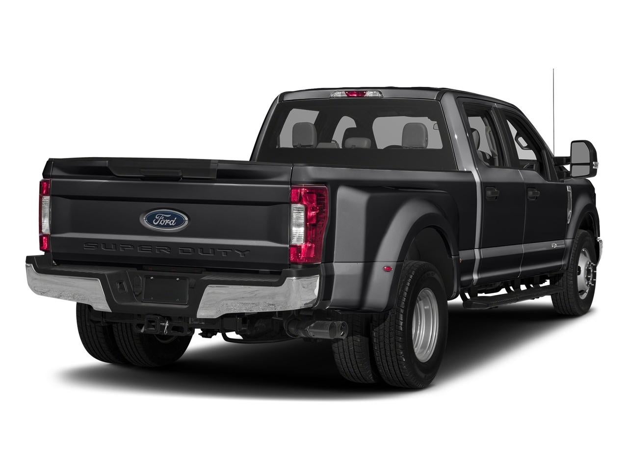 2017 Ford Super Duty F-350 DRW XL 4WD Crew Cab 8' Box