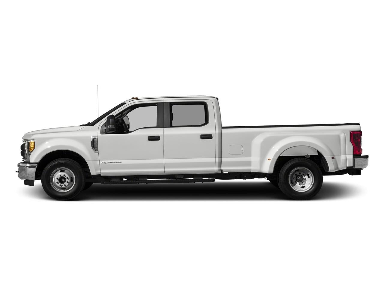 2017 Ford Super Duty F-350 DRW XL 4WD Crew Cab 8' Box