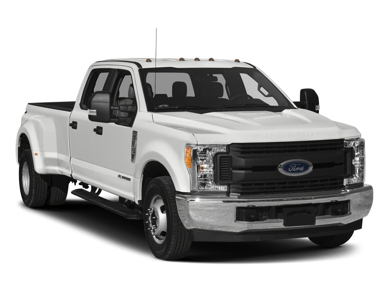 2017 Ford Super Duty F-350 DRW XL 4WD Crew Cab 8' Box