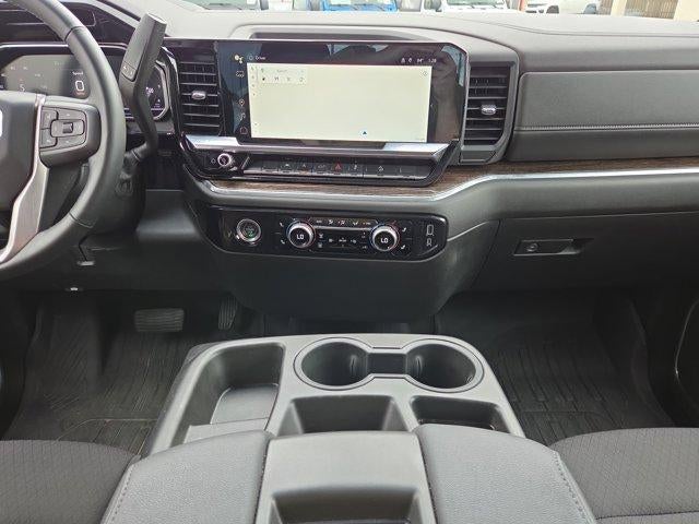 2024 GMC Sierra 1500 Crew Cab Short Box 4-Wheel Drive Elevation 3SB