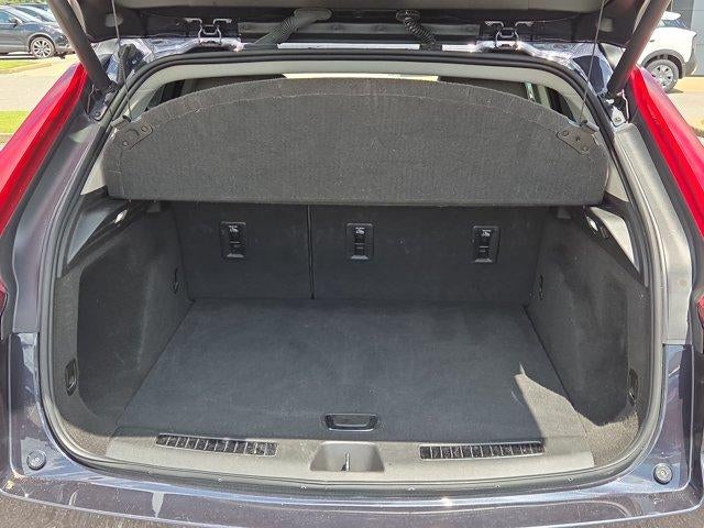 2023 Cadillac XT4 FWD 4dr Premium Luxury