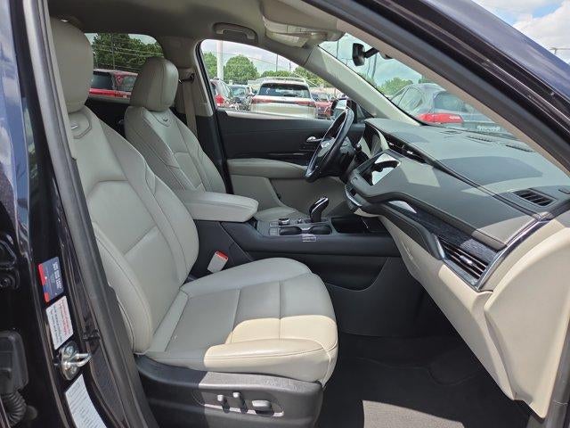 2023 Cadillac XT4 FWD 4dr Premium Luxury