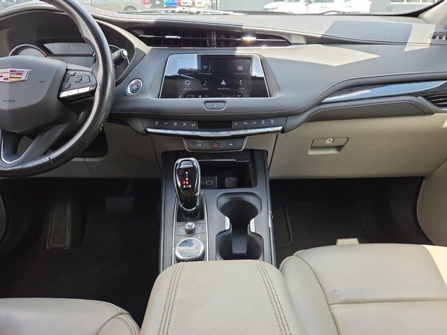 2023 Cadillac XT4 FWD 4dr Premium Luxury