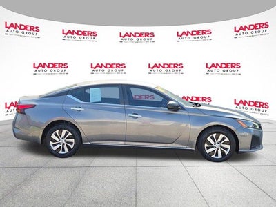 2024 Nissan Altima 2.5 S Sedan