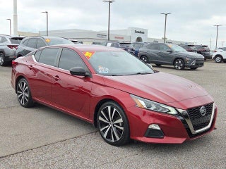 2022 Nissan Altima 2.5 SR Sedan