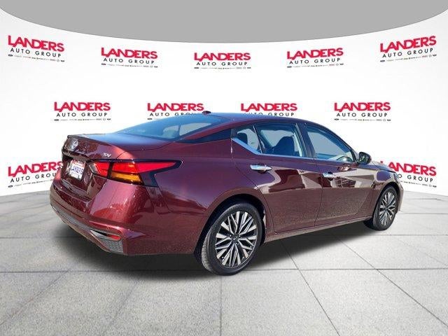 2023 Nissan Altima 2.5 SV Sedan