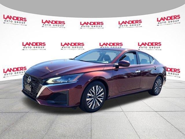 2023 Nissan Altima 2.5 SV Sedan