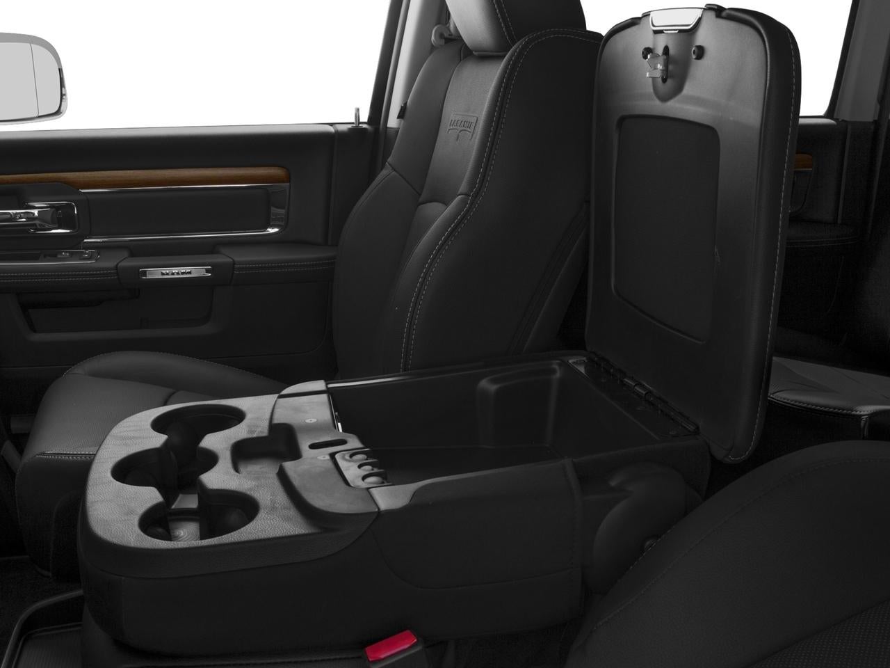 2016 RAM 3500 4WD Crew Cab 6.3 Ft Box Laramie