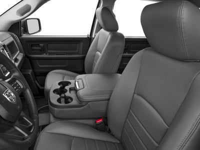 2017 RAM 1500 Express 4x4 Crew Cab 5'7" Box