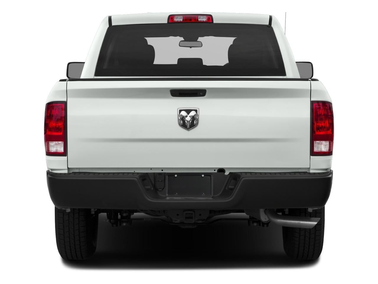 2017 RAM 1500 Express 4x4 Crew Cab 5'7" Box
