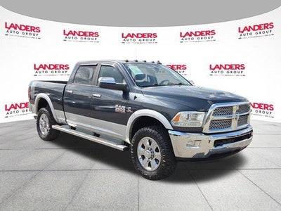 2016 RAM 2500 4WD Crew Cab 6.4 Ft Box Laramie