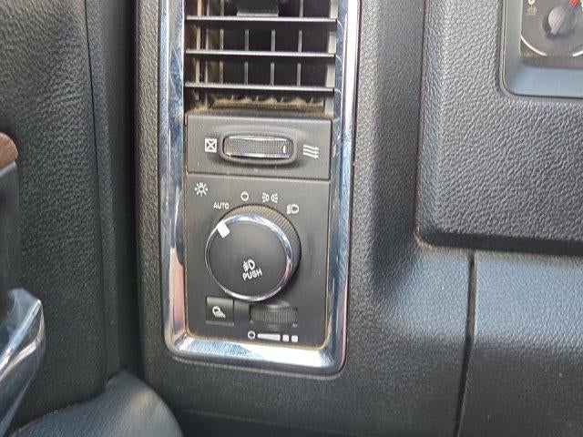 2016 RAM 2500 4WD Crew Cab 6.4 Ft Box Laramie