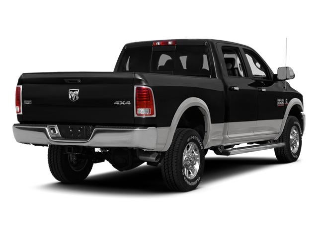 2014 RAM 2500 4WD Crew Cab 6.4 Ft Box Laramie