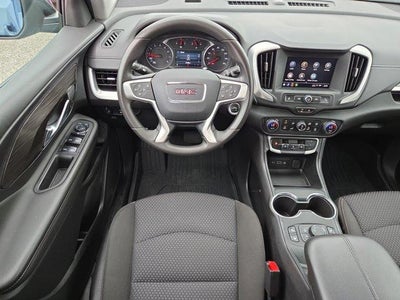 2024 GMC Terrain FWD 4dr SLE