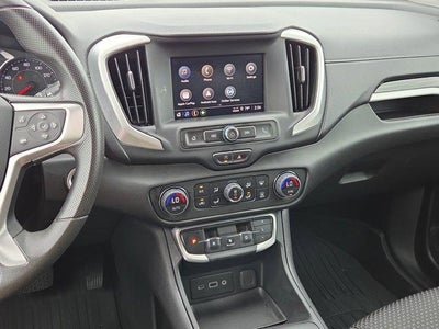 2024 GMC Terrain FWD 4dr SLE
