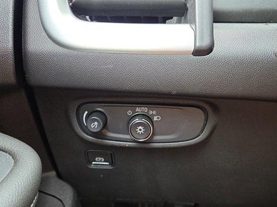 2024 GMC Terrain FWD 4dr SLE