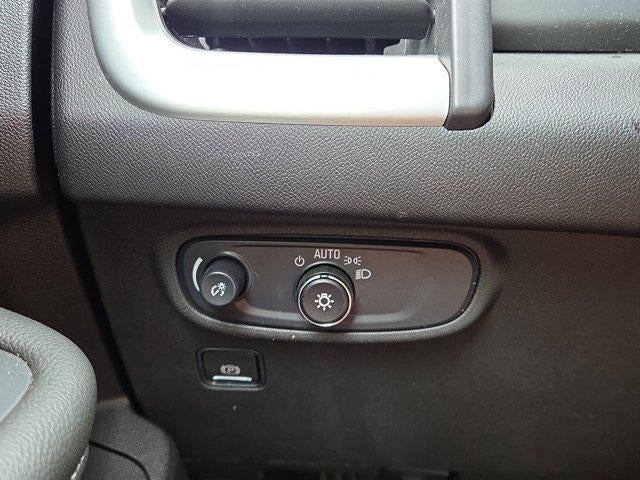 2024 GMC Terrain FWD 4dr SLE