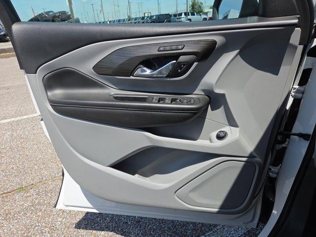 2023 GMC Terrain FWD 4dr SLT